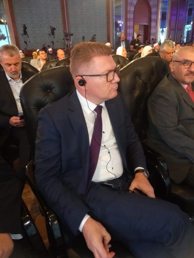 سماعات الترجمة الفورية