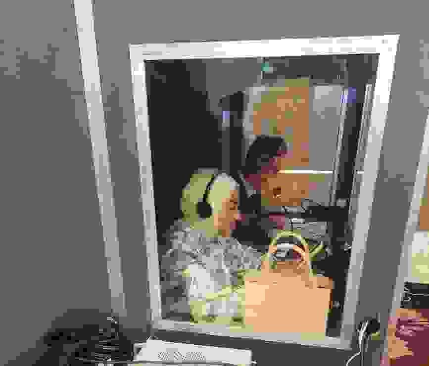 مترجم فوري روسي انجليزى